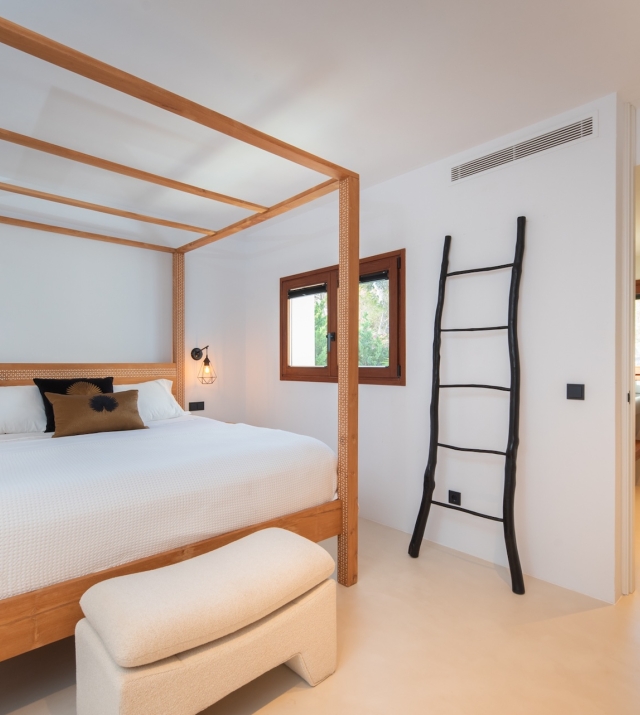 Resa Estates finca Can Floral Ibiza sale koop bed 4.jpg